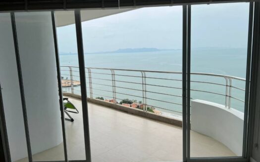 Luxury 2 Bedroom Sea View Apartment in La Royale Beach Condo for Sale