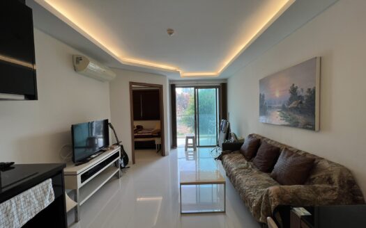 One Bedroom for Sale in Wongamat Area