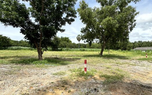 Land for sale Mabprachan Lake area