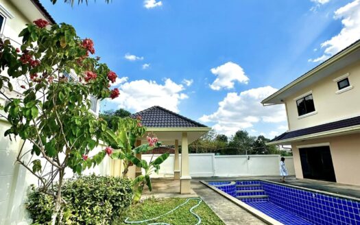 House for sale with land