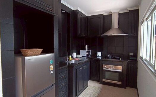 POOL Villa, Pratamnak