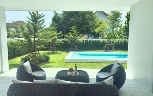 Detached house on a large area