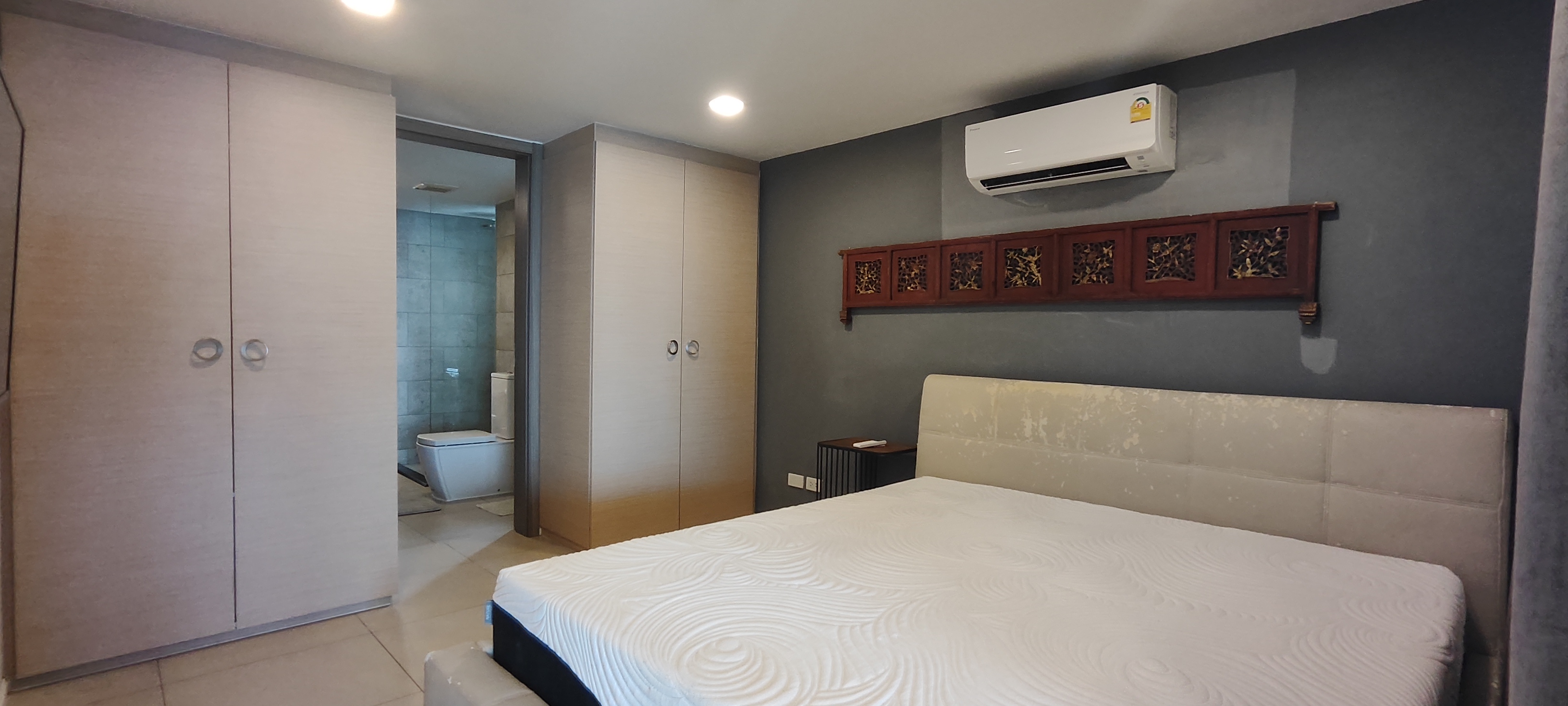 Water’s Edge condominium