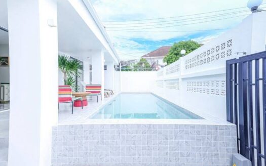 Private House in Naklua